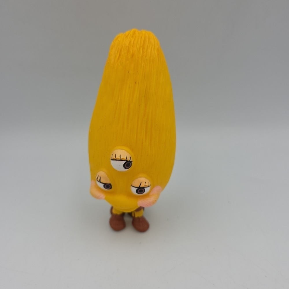 Disney CHICKEN LITTLE Aliens Yellow 3 eyed Alien PVC Action Figure